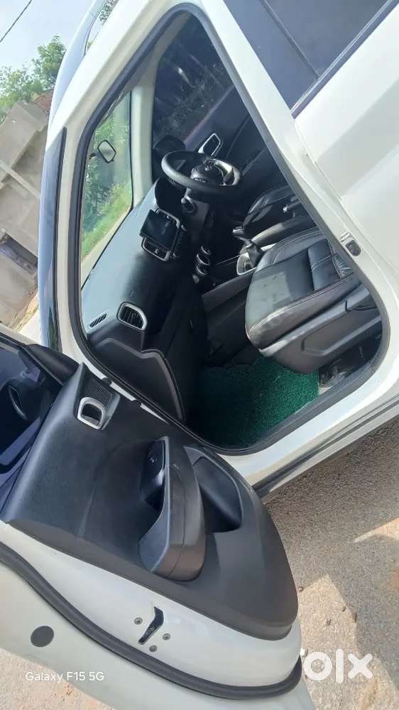 Hyundai Venue Diesel Manual 2022