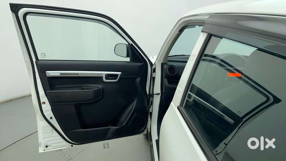 Maruti Suzuki S-presso Vxi At, 2021, Petrol