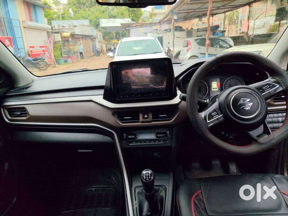 Maruti Suzuki Brezza 1.5 Zxi Smart Hybrid, 2024, Petrol