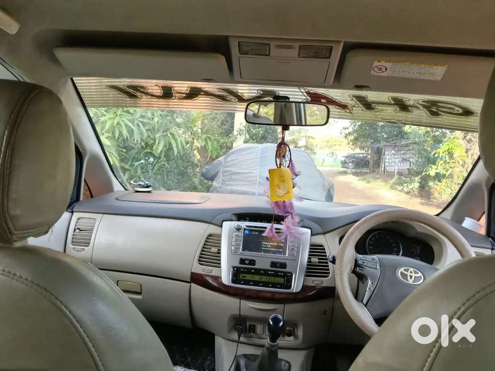 Toyota Innova 1012 Diesel 141000 Km Driven