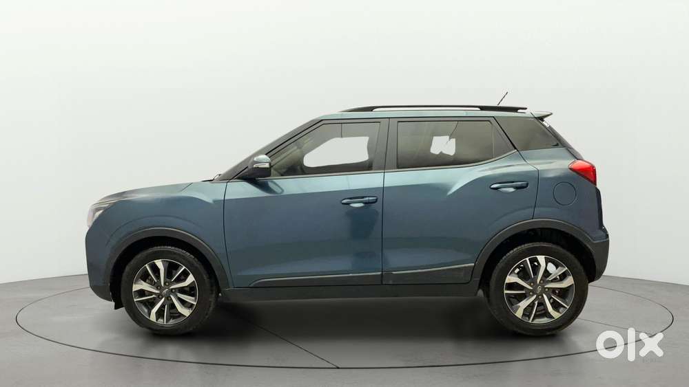 Mahindra Xuv300 W8 Option, 2021, Petrol