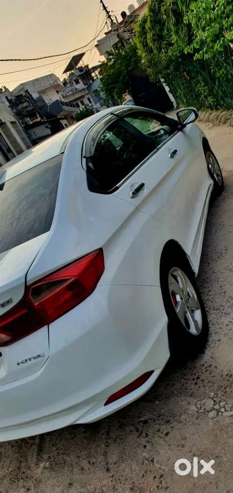Honda City I-dtec V, 2015, Diesel