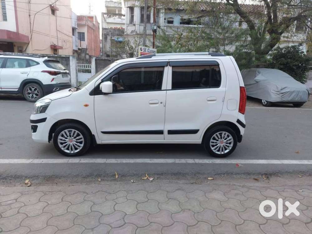 Maruti Suzuki Wagon R 1.0 2010-2019 Vxi (o), 2017, Petrol