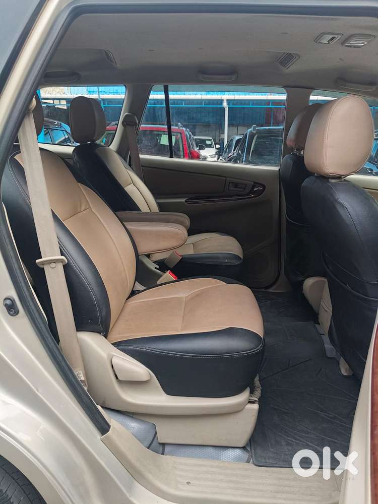 Toyota Innova 2.5 Gx 7 Str Bs-iii, 2014, Diesel