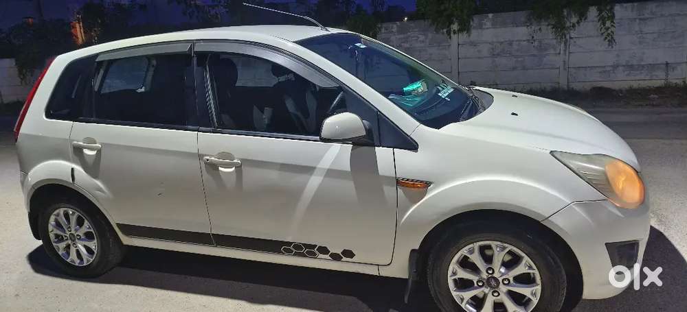 Ford Figo 2012 Diesel Well Maintained