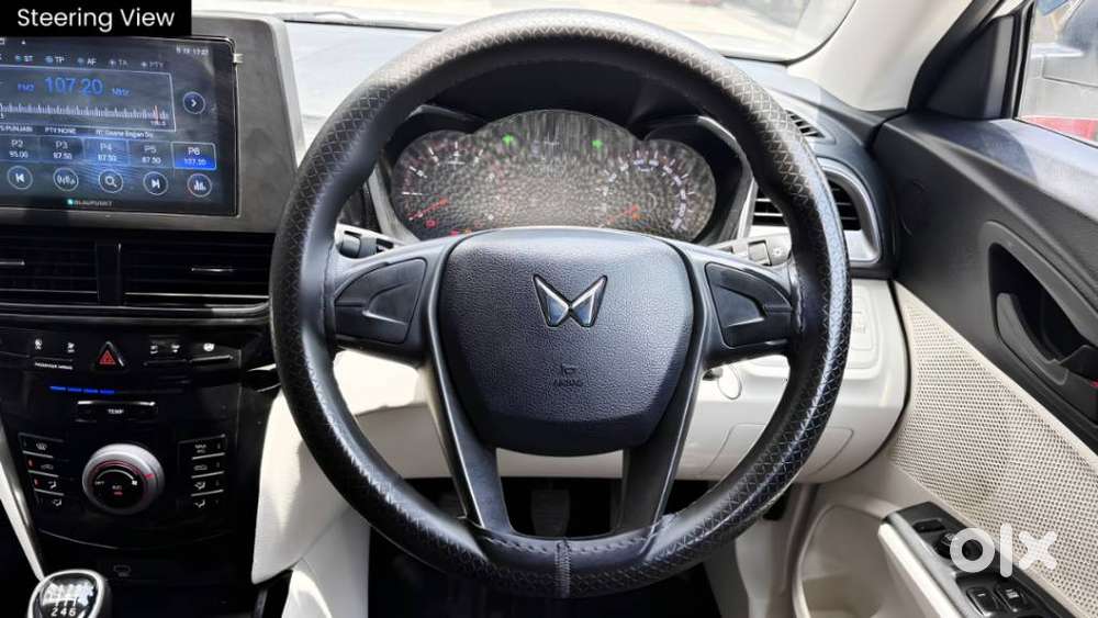 Mahindra Xuv 3xo Mx1 Pm Mt, 2024, Petrol