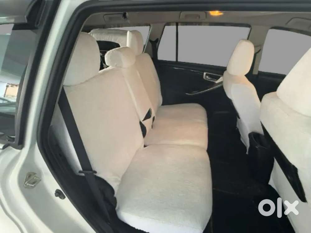 Toyota Innova Crysta 2023 Diesel 40000 Km Driven