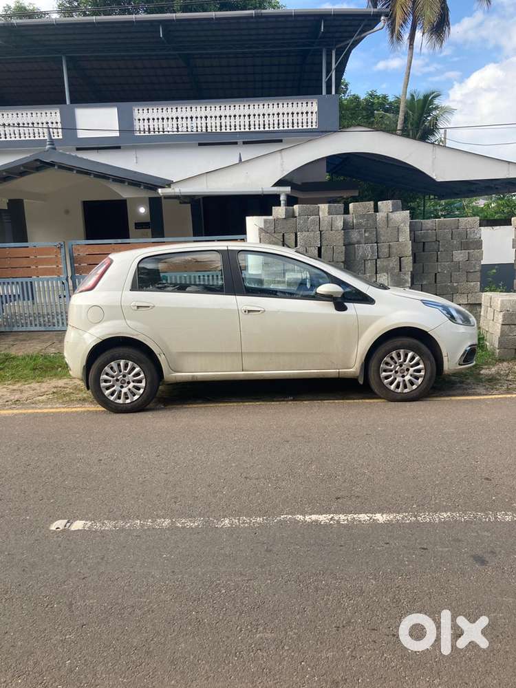 Fiat Punto Evo 2015 Petrol 63721 Km Driven