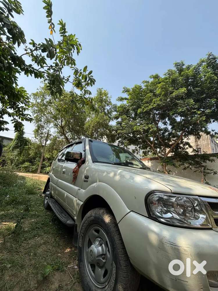 Tata Safari 2012
