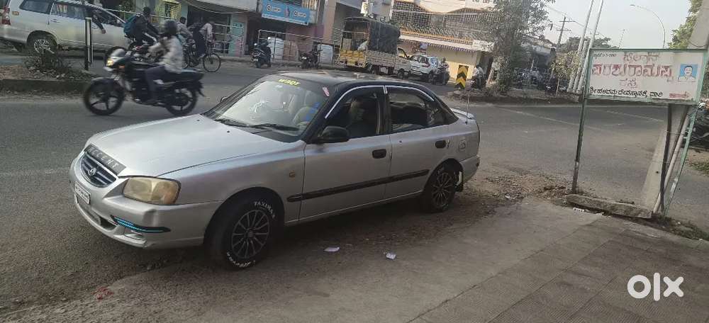Hyundai Accent Hatchback 2005 Petrol 15000 Km Driven