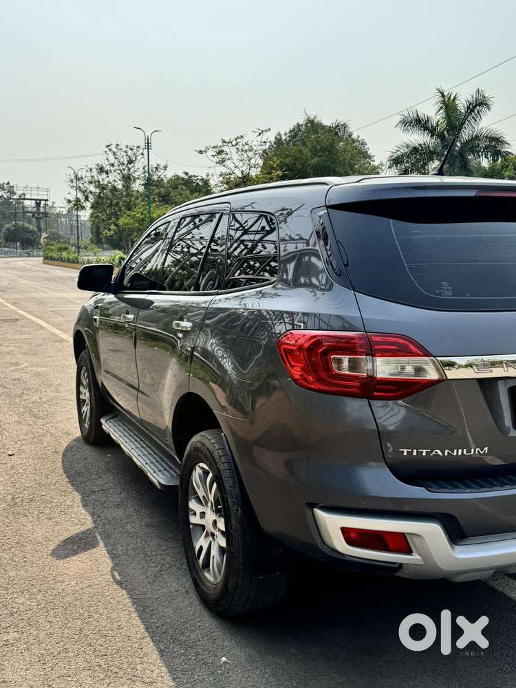 Ford Endeavour 3.2 Titanium 4x4 At, 2016, Diesel
