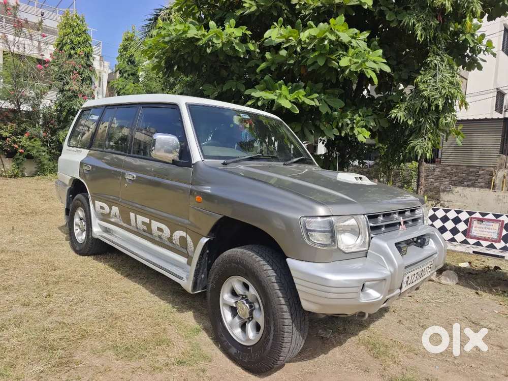 Mitsubishi Pajero Sfx  2014