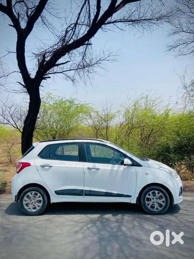 Hyundai I10 2017 Cng & Hybrids 121000 Km Driven