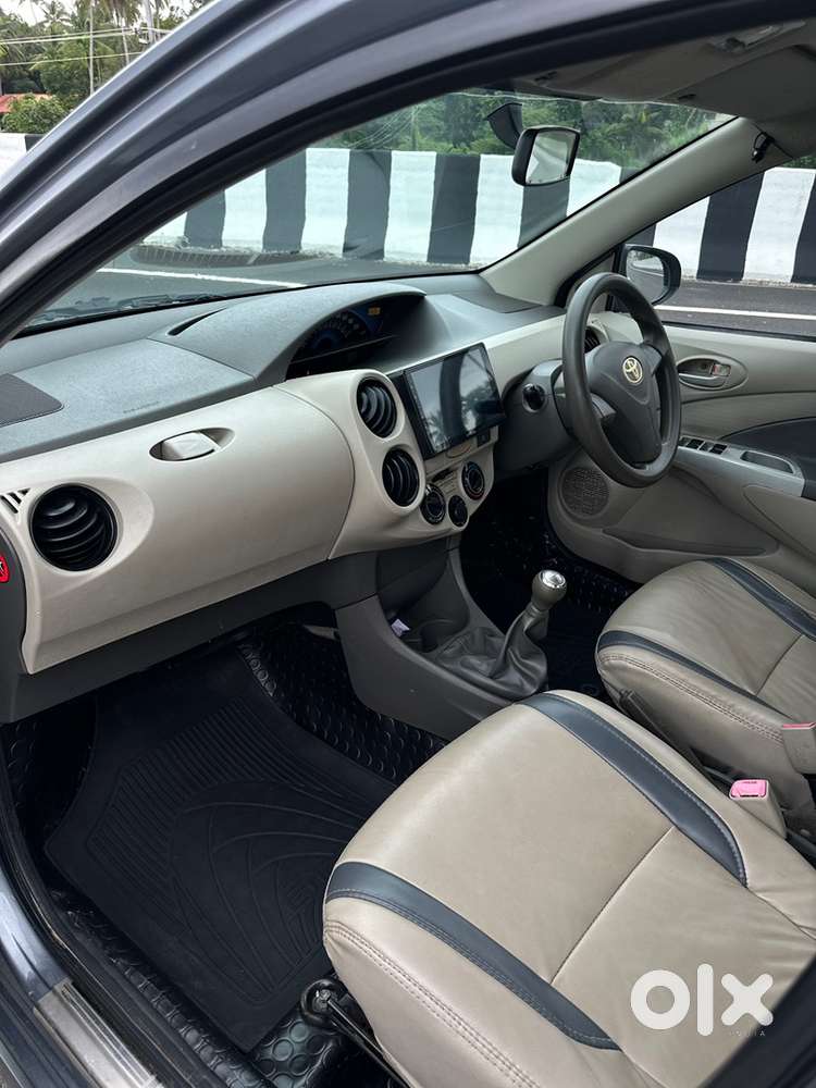 Toyota Etios Liva Petrol Manual 2014