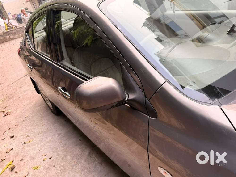 Nissan Sunny 2011 Petrol 55000 Km Driven