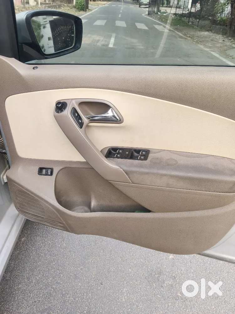 Skoda Rapid 2014 Diesel 98000 Km Driven