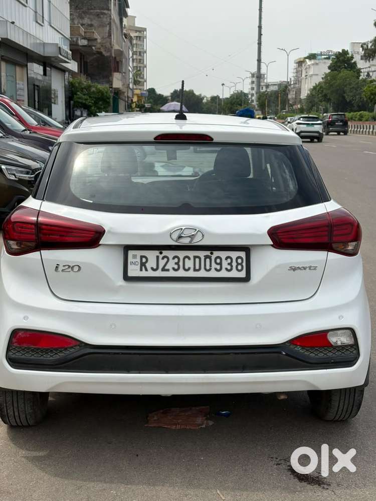 Hyundai I20 Sportz Plus, 2019, Petrol