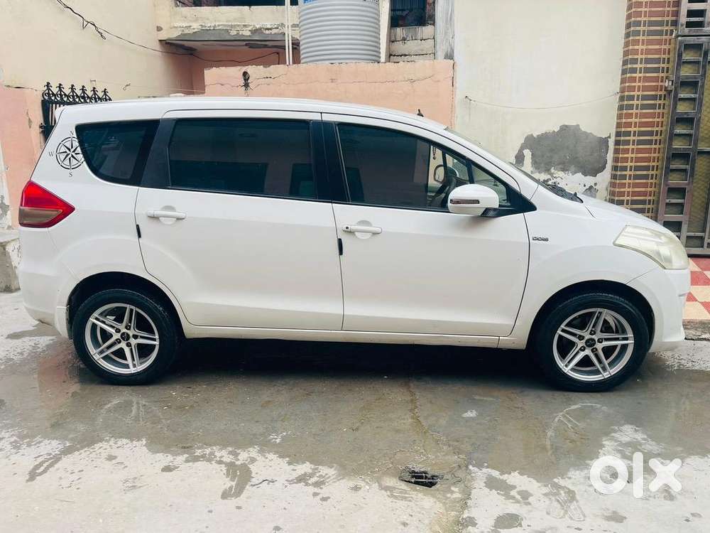 Maruti  Ertiga Vdi 2014 Abs