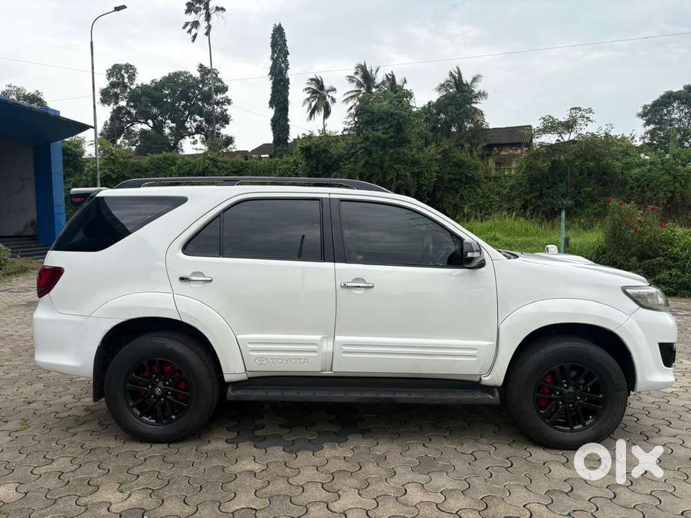 Toyota Fortuner Diesel 2015