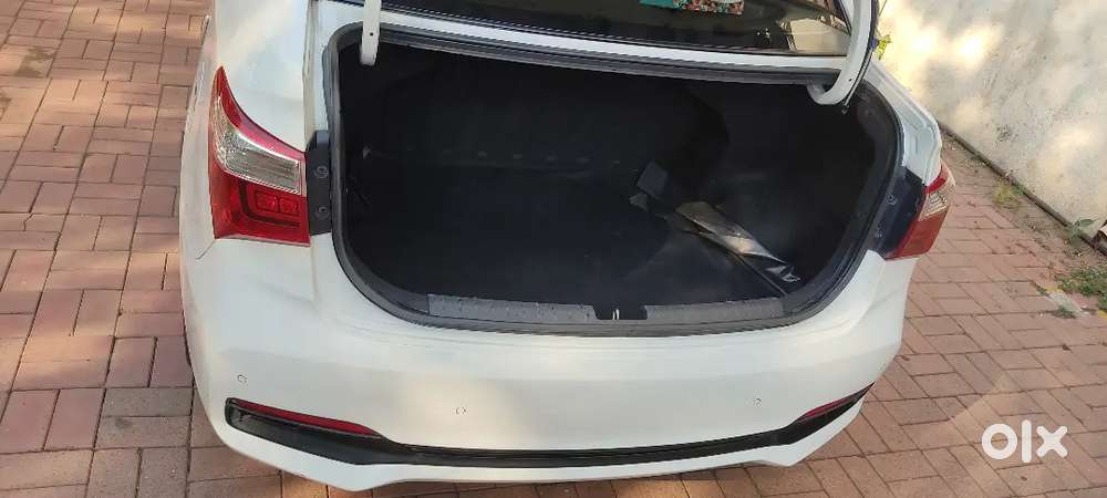 Hyundai Xcent 2017 Diesel 65000 Km Driven