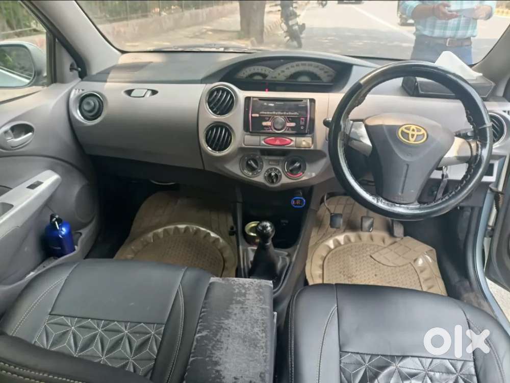 Toyota Etios 1.5 Vx, 2011, Petrol