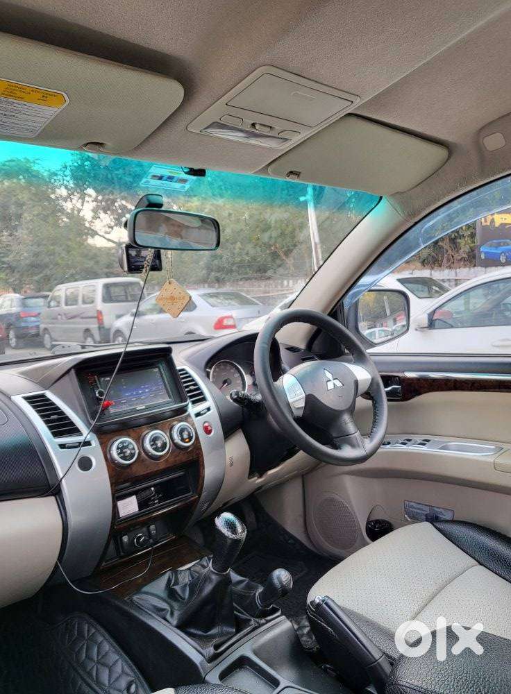 Mitsubishi Pajero Sport 2.5 Manual, 2014, Diesel