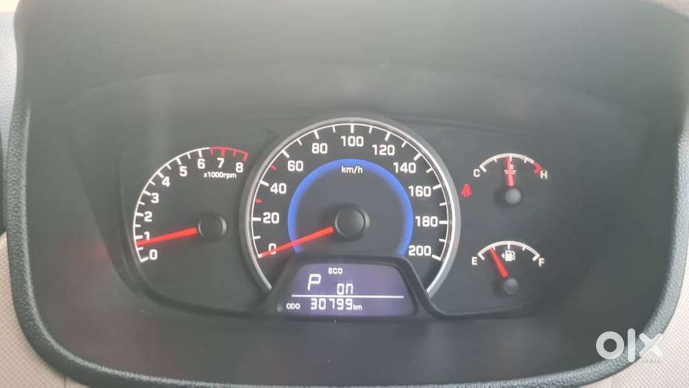 Hyundai Grand I10 Sportz (o) 1.2 At Vtvt, 2018, Petrol