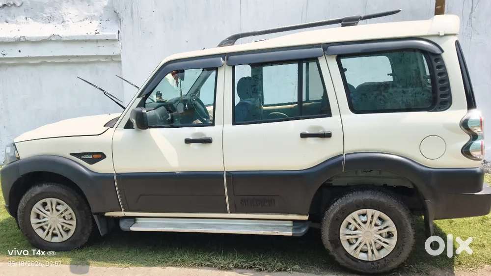 Mahindra Scorpio 2016 Diesel Well Maintained