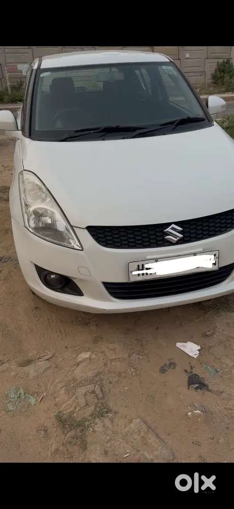 Car 2014 Model Hai Seat Cover Par Daan Hai Back Camera है Steriuro Bas
