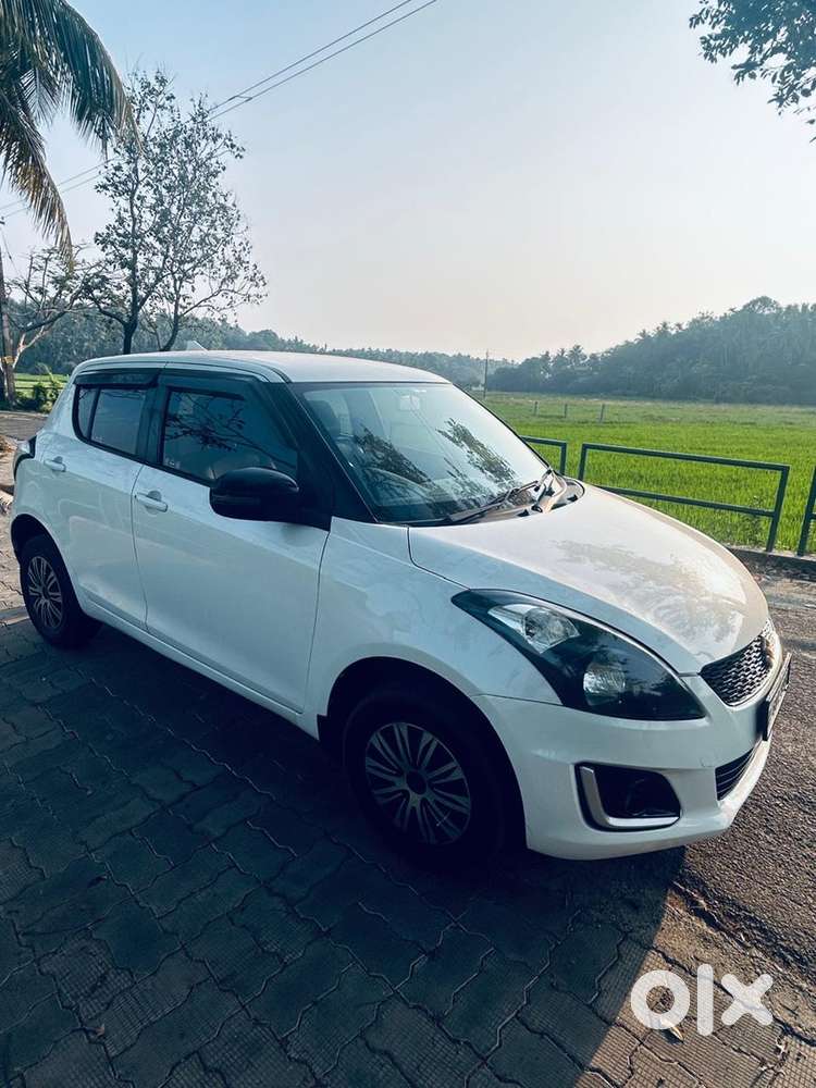 Maruti Suzuki Swift 2017 130000 Km Driven