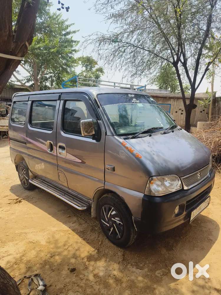 Maruti Suzuki Eeco 2016