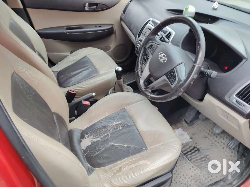 Hyundai I20 Asta 1.2 O With Sunroof, 2013, Petrol