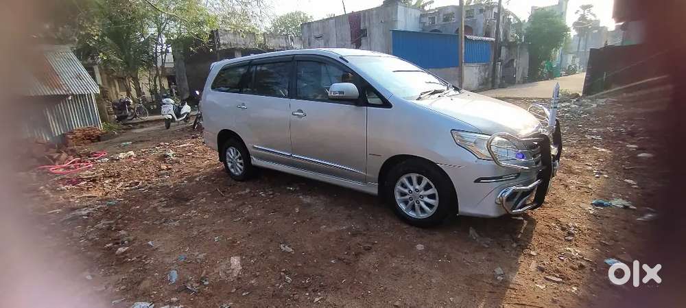 Toyota Innova Diesel 2014
