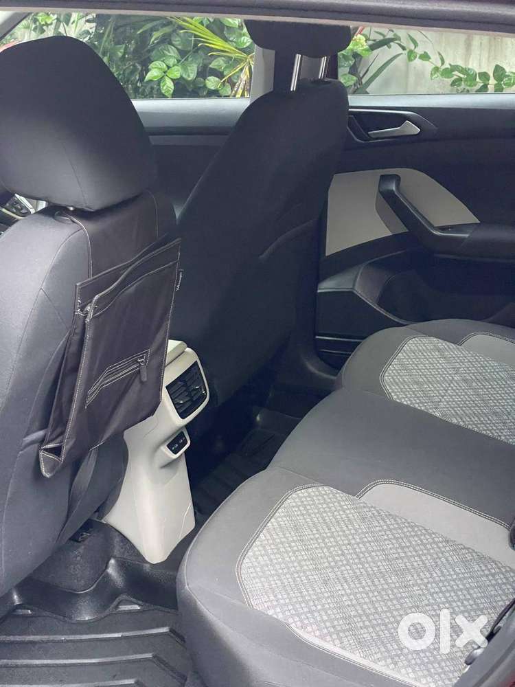 Volkswagen Taigun Highline At 1.0 Tsi  Single Owner  Highway Driven