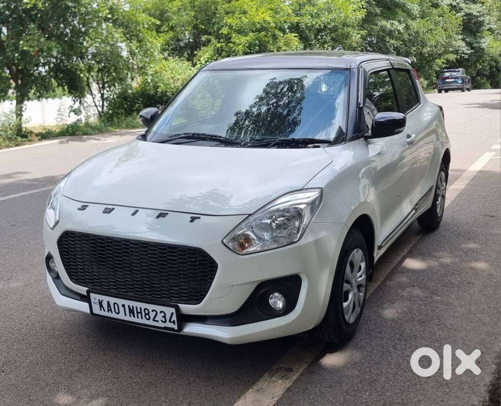Maruti Suzuki Swift Vxi + Manual, 2020, Petrol