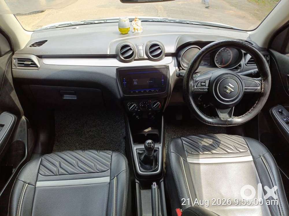 Maruti Suzuki Swift Vxi + Manual, 2024, Petrol