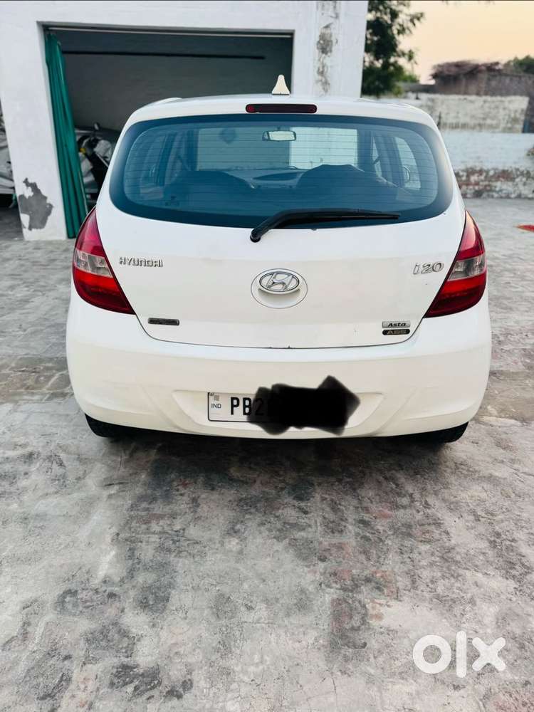 Hyundai I20 Diesel Manual 2010