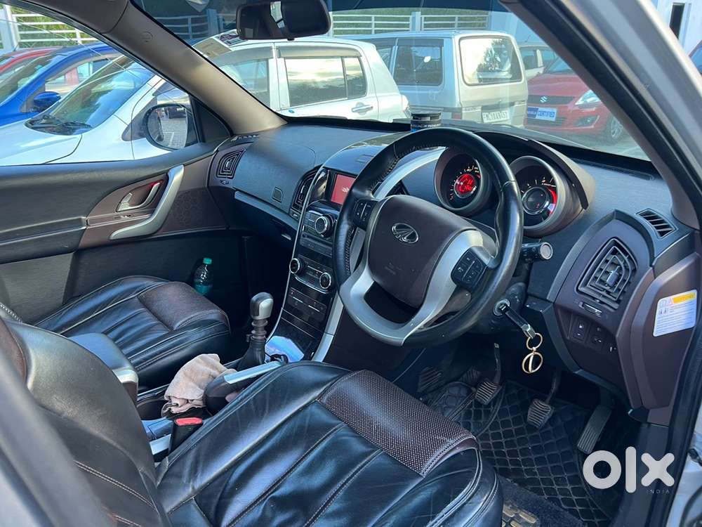 Mahindra Xuv500 2015