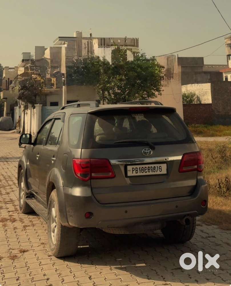 Toyota Fortuner 2009 Facelifted To 2014 Model Diesel  Good Condition