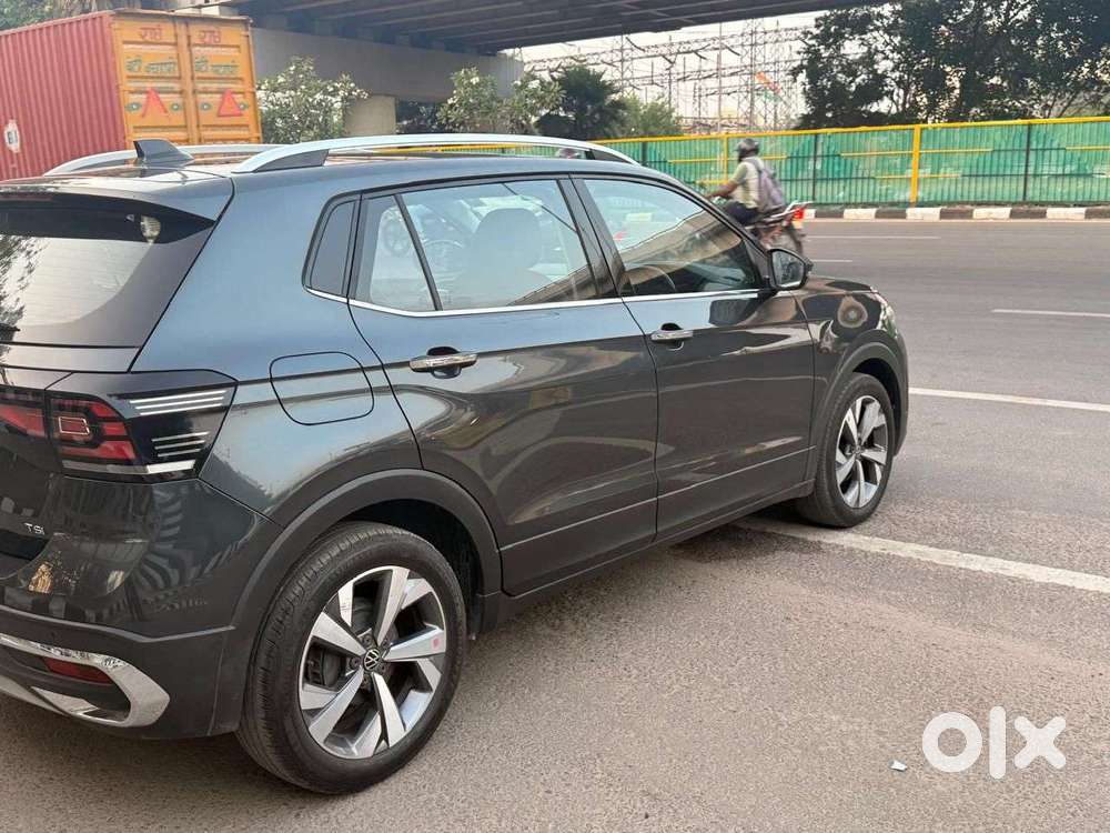 Volkswagen Taigun 1.0 Tsi Topline At, 2023, Petrol