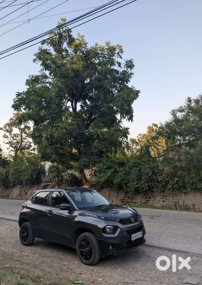 2022 Tata Punch Camo Adventure