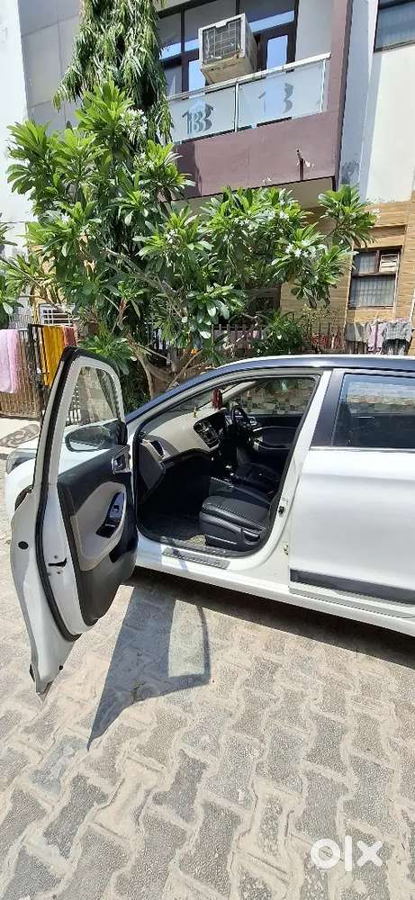Hyundai I20 Elite Asta Top Model For Sale In Perfect Condition