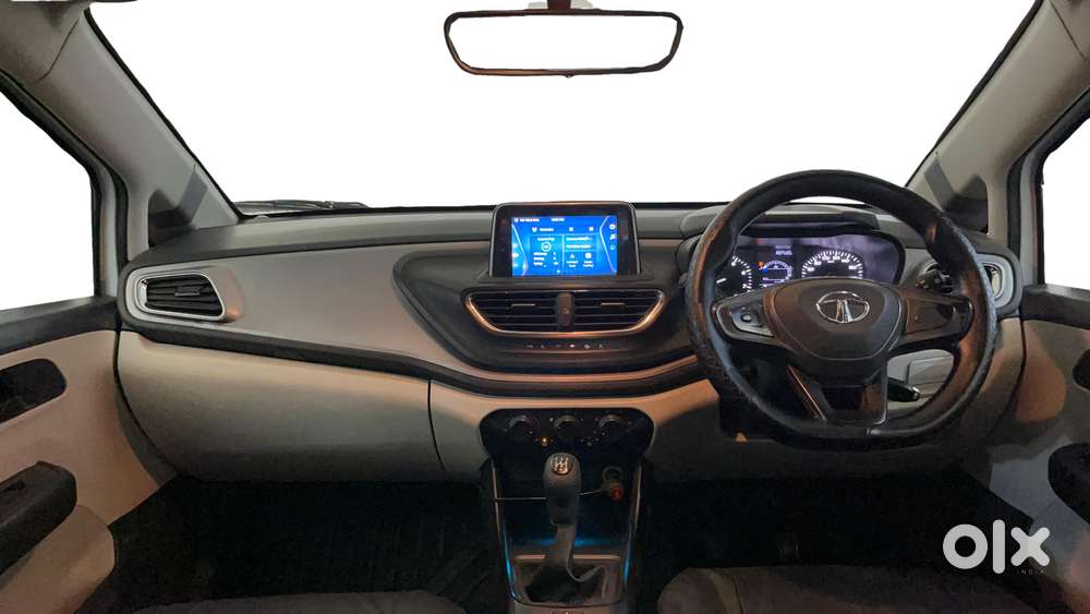 Tata Altroz 1.2 Xm Plus, 2021, Petrol