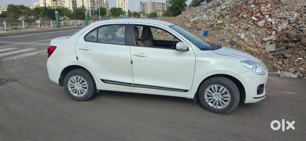 Maruti Suzuki Dzire 1.2 Vxi, 2018, Petrol