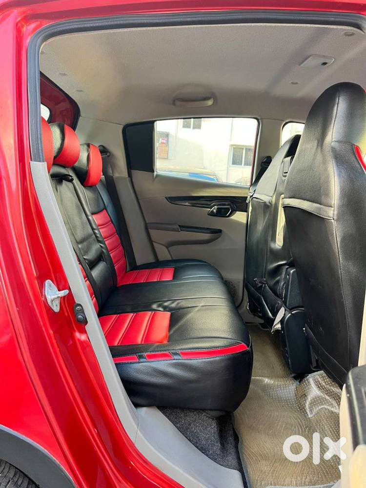 Mahindra Kuv 100 Mahindra-kuv-100-d75-k8, 2016, Diesel
