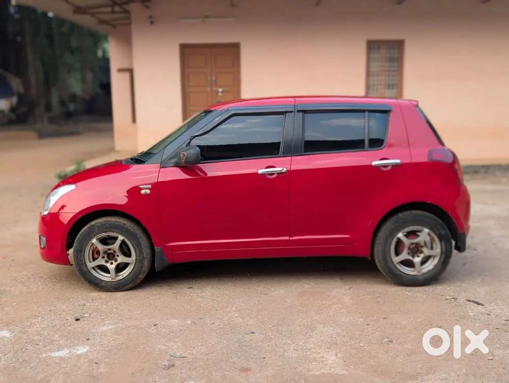 Maruti Suzuki Swift 2007 Diesel 136000 Km Driven