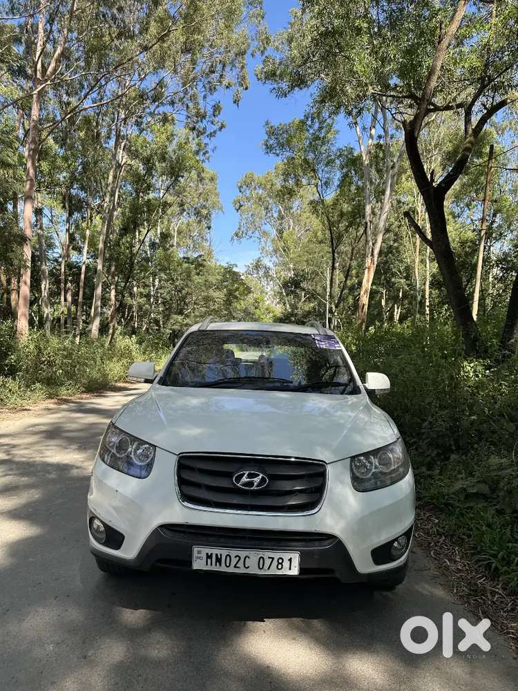 Hyundai Santa Fe 2011 Model