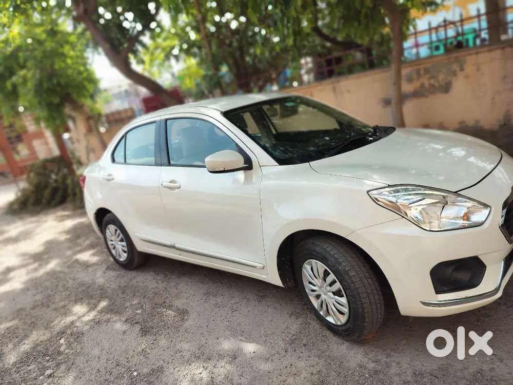 Maruti Suzuki Dzire 2018 Diesel 91237 Km Driven...new Tyre