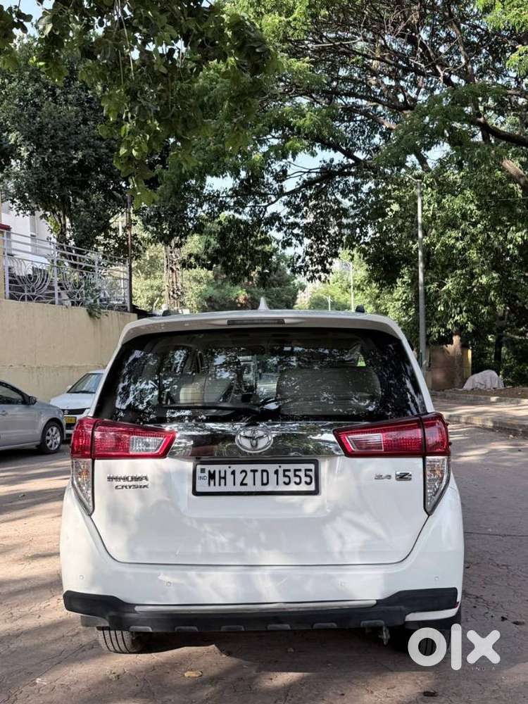 Toyota Innova Crysta 2.8 Zx Automatic 7 Str, 2021, Diesel