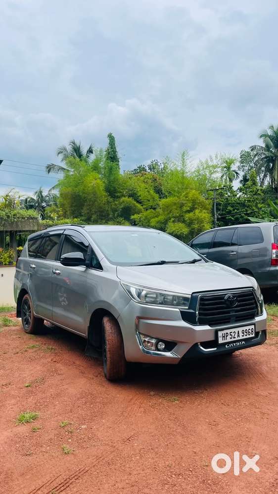 Toyota Innova Crysta Diesel 2016